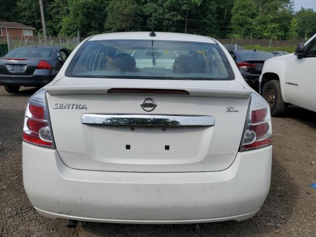 Sedans NISSAN SENTRA 2012 Biały