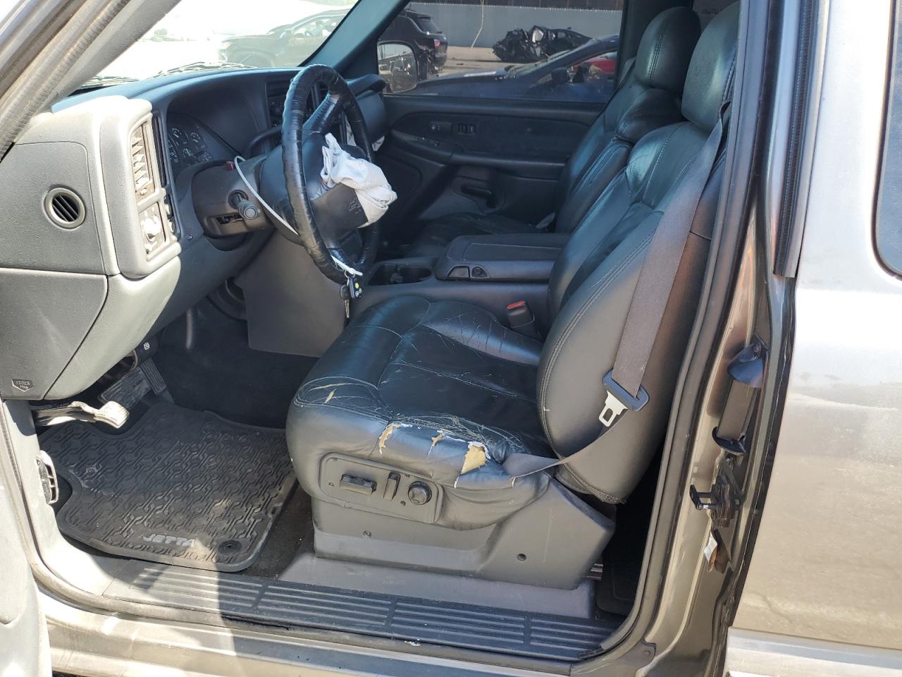 2000 Chevrolet Silverado C1500 VIN: 2GCEC19T4Y1347329 Lot: 62958145