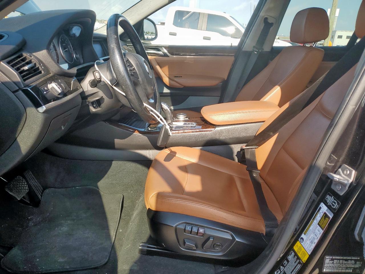 2015 BMW X4 xDrive28I VIN: 5UXXW3C52F0M87621 Lot: 59176505