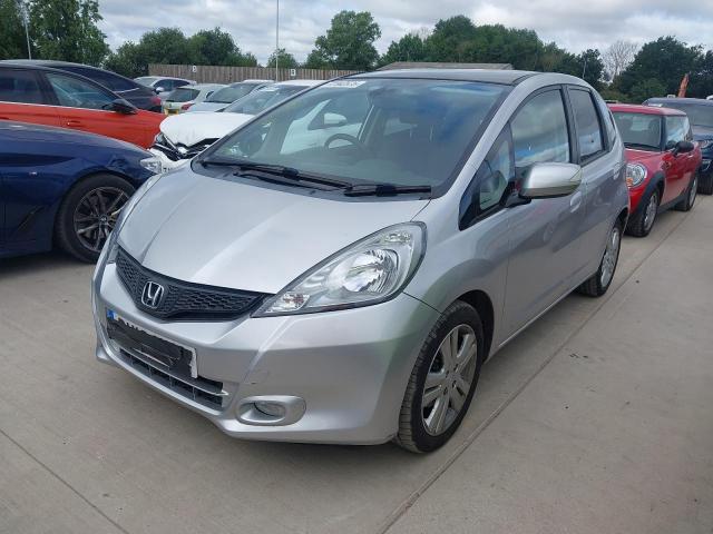 HONDA JAZZ I-VTE 2013