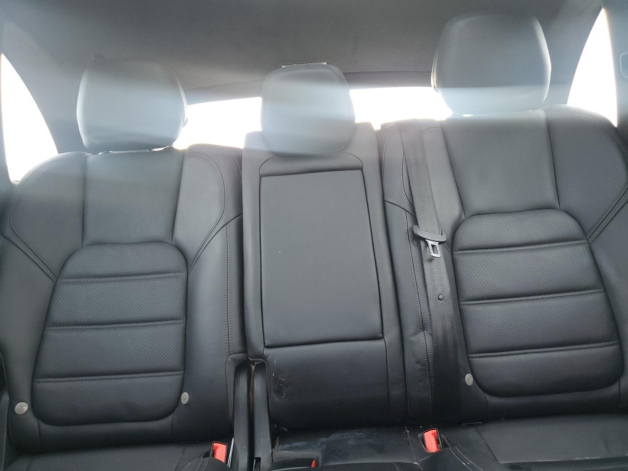 2015 Porsche Cayenne Turbo VIN: WP1AC2A28FLA82086 Lot: 59860125