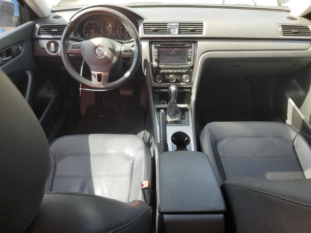  VOLKSWAGEN PASSAT 2015 Чорний
