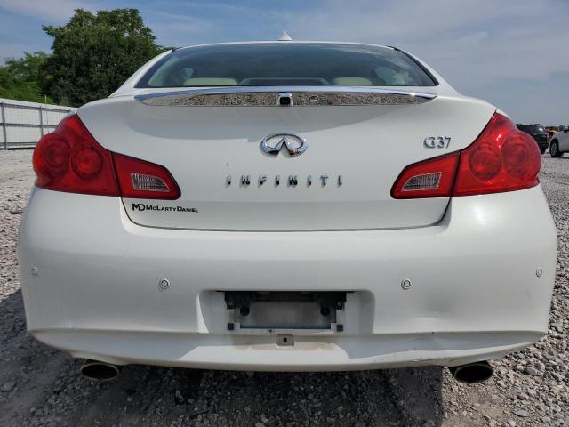  INFINITI G37 2013 Biały