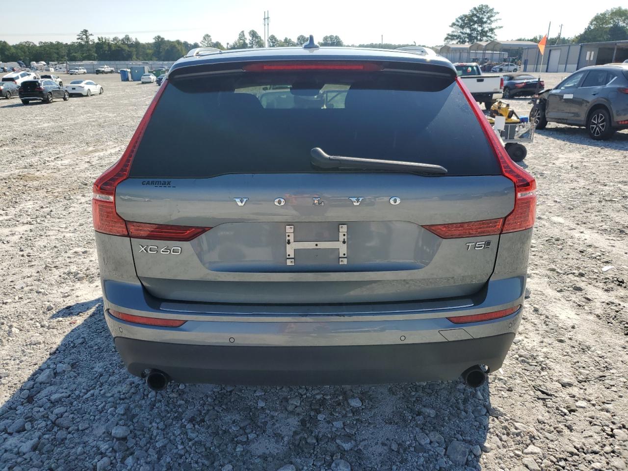 2018 Volvo Xc60 T5 Momentum VIN: YV4102RK9J1035391 Lot: 62357195
