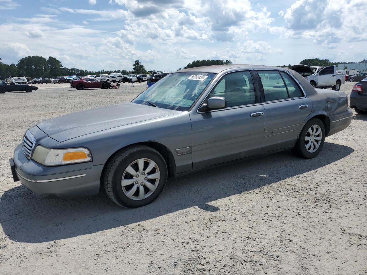1998 Ford Crown Victoria for Sale in Lumberton, NC - Rear End