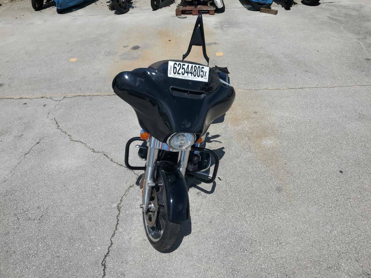 HARLEY-DAVIDSON FL 2023 VIN 1HD1KBC15PB677914 zdjęcie 5