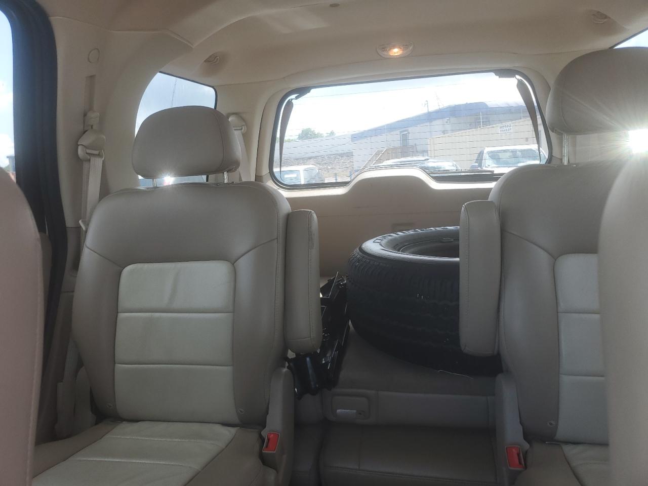 2004 Ford Expedition Eddie Bauer VIN: 1FMFU17L74LB44875 Lot: 61228355