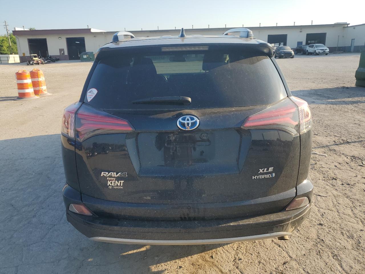 2017 Toyota Rav4 Hv Le VIN: JTMRJREV7HD128575 Lot: 62410715
