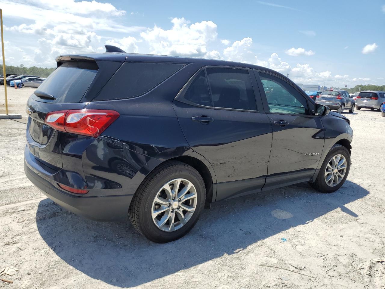 CHEVROLET EQUINOX 2020 VIN 3GNAXHEV4LS549658 zdjęcie 3