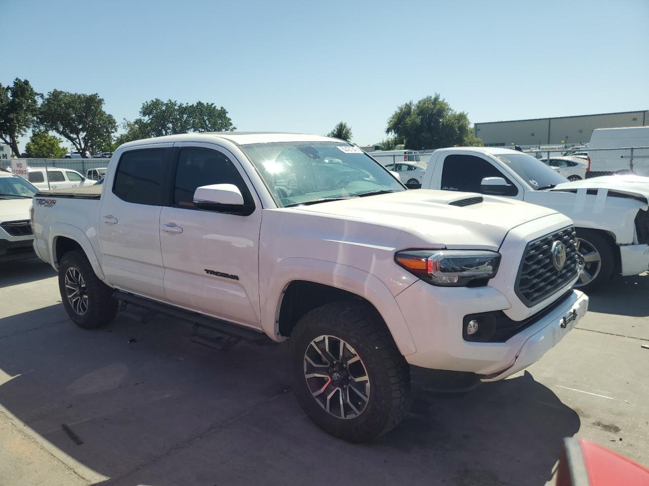 TOYOTA TACOMA 2023 VIN 3TMCZ5AN6PM645110 фото 4