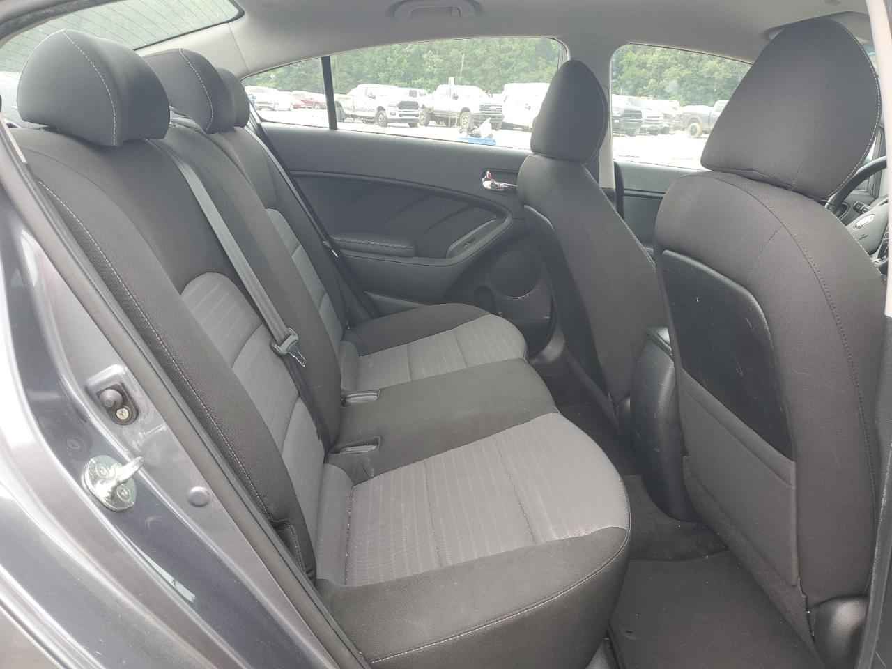 2018 Kia Forte Lx VIN: 3KPFL4A7XJE190418 Lot: 60057785