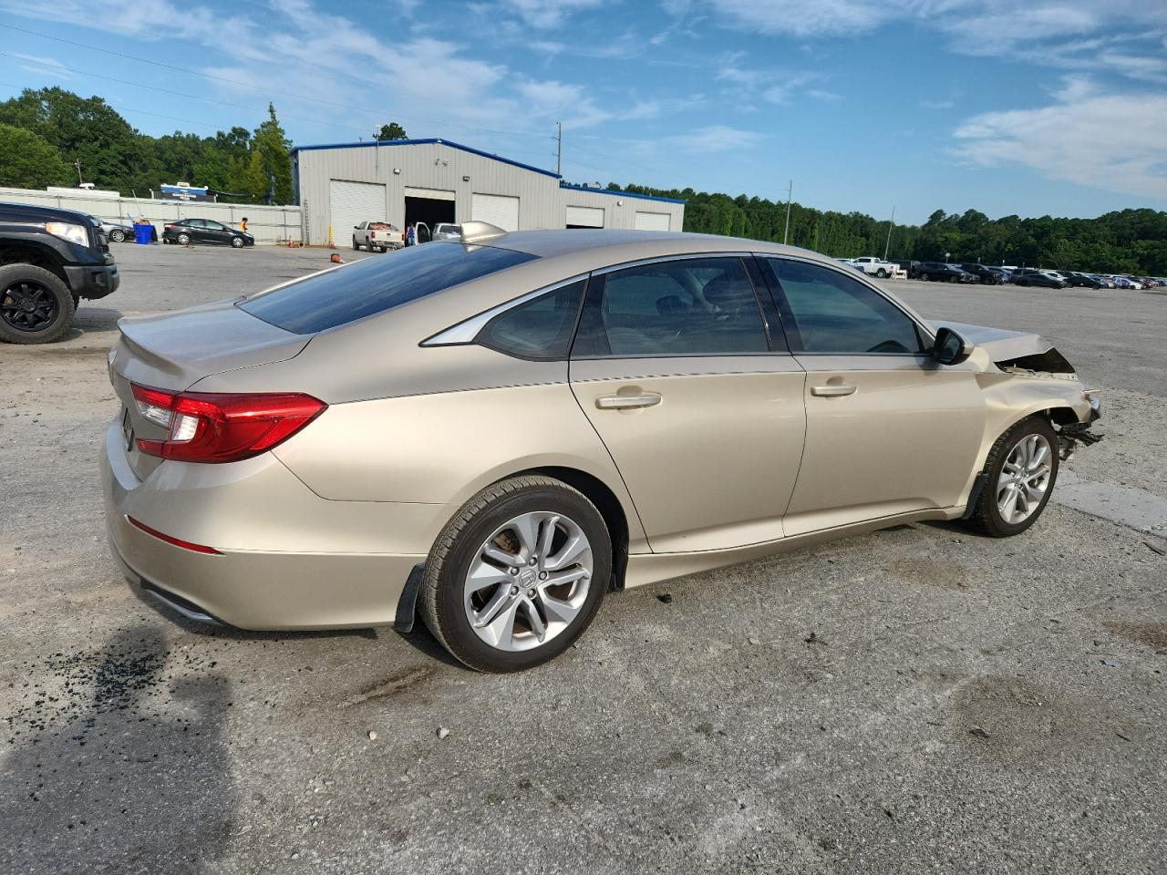 HONDA ACCORD 2019 VIN 1HGCV1F16KA124907 фото 3