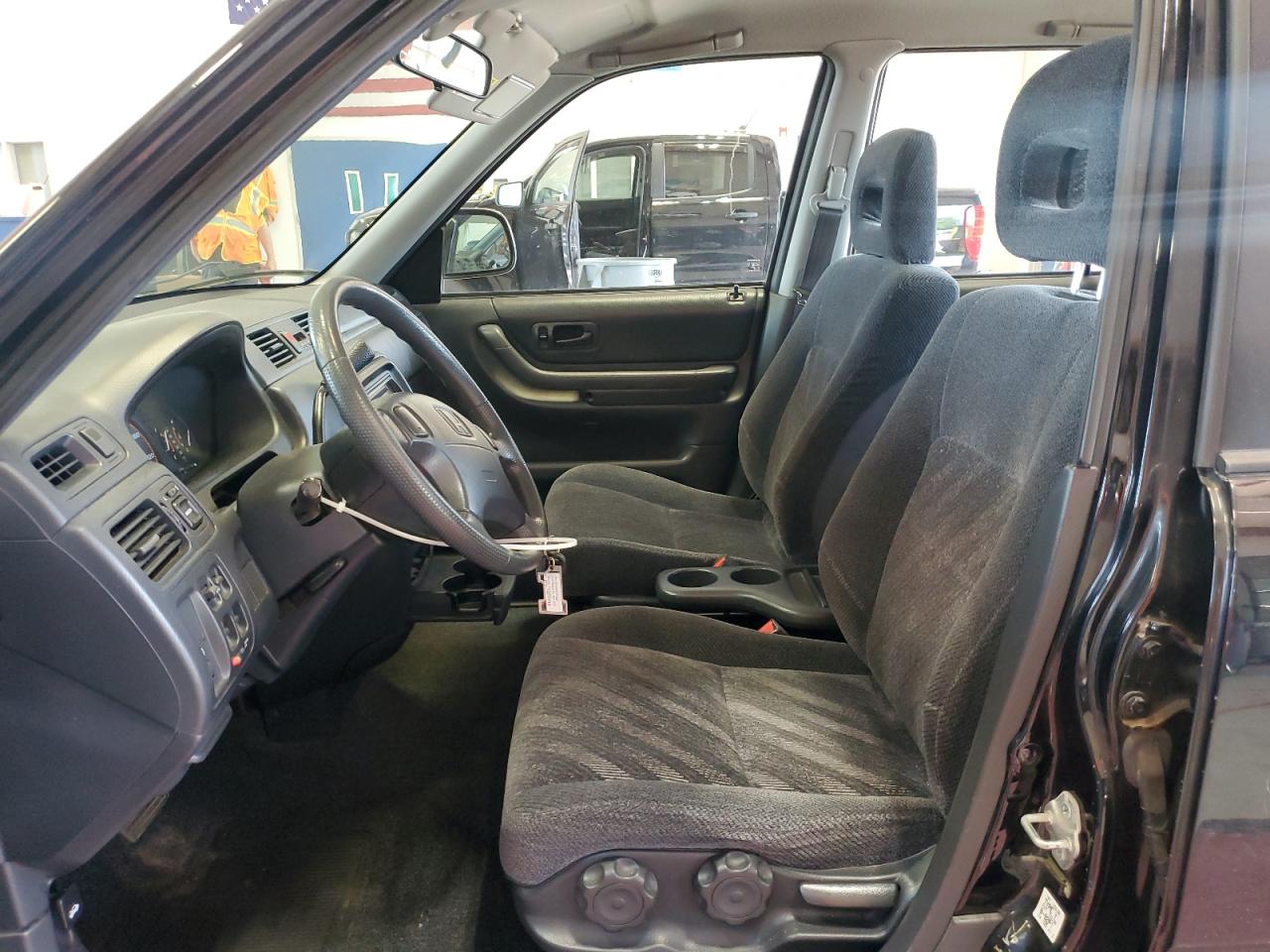 2000 Honda Cr-V Lx VIN: JHLRD2841YC005431 Lot: 61347855