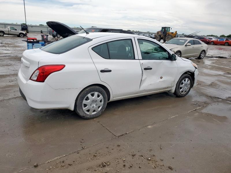  NISSAN VERSA 2017 White