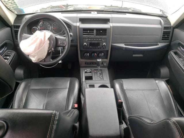 Parquets JEEP LIBERTY 2012 Czarny