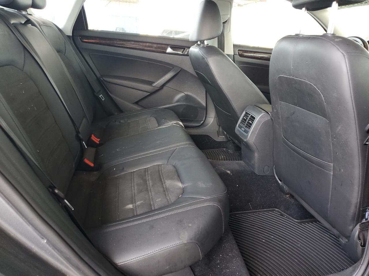 VOLKSWAGEN PASSAT 2014 VIN 1VWCN7A33EC099660 фото 10