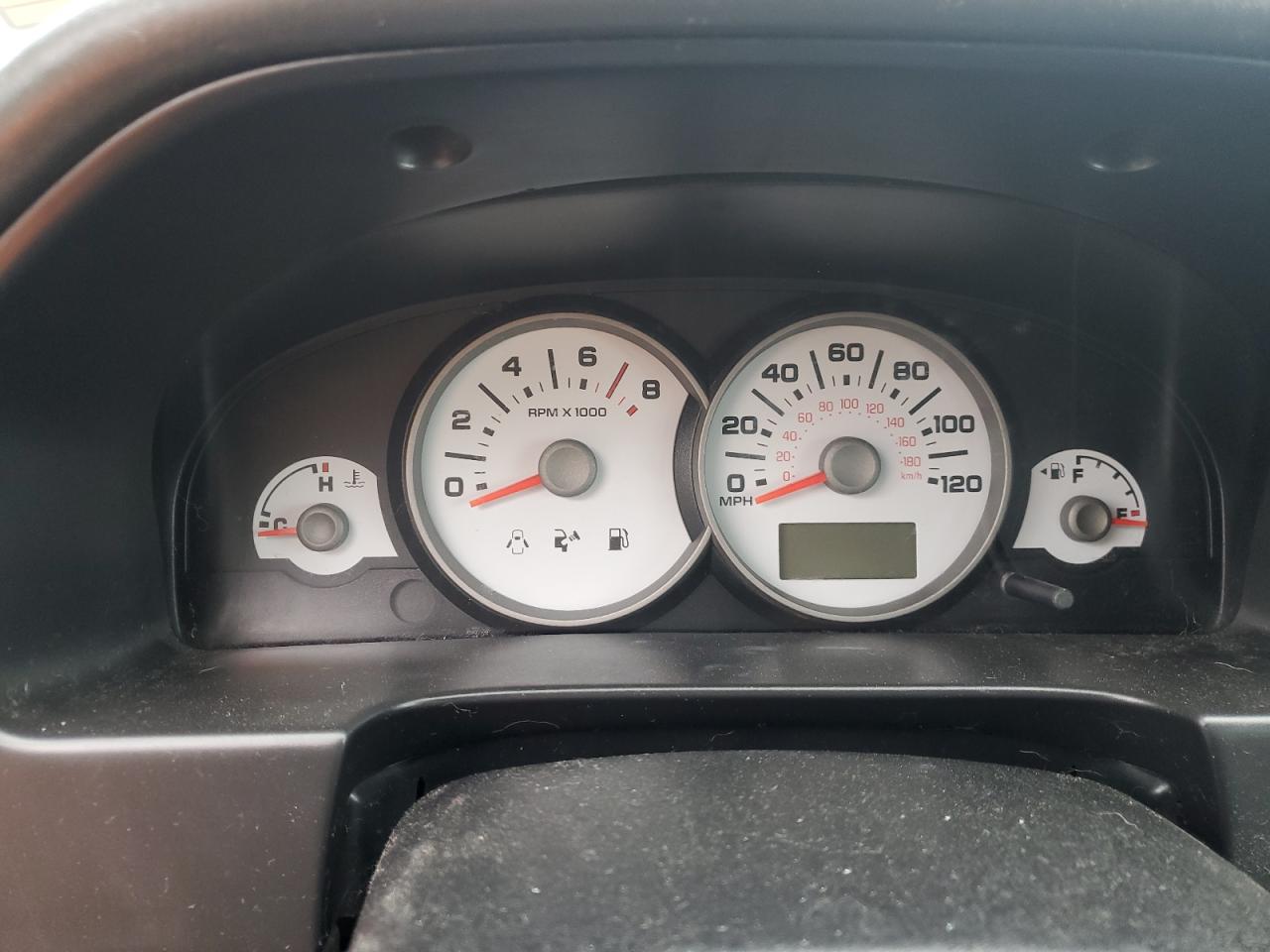 2006 Ford Escape Xls VIN: 1FMYU02Z16KD48255 Lot: 62001095
