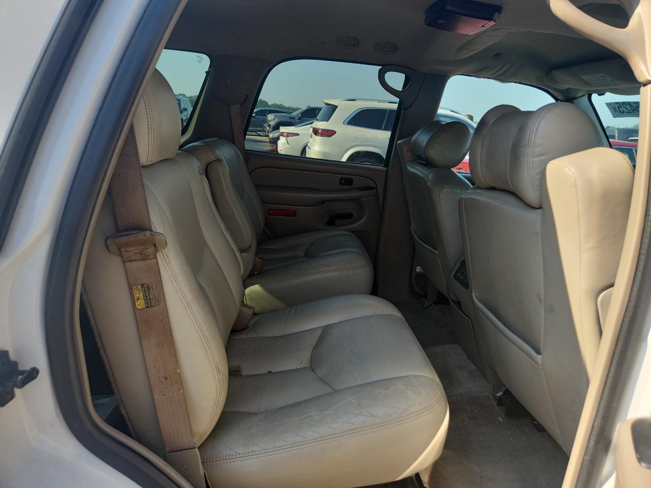 2004 GMC Yukon VIN: 1GKEC13V34R100996 Lot: 61495425