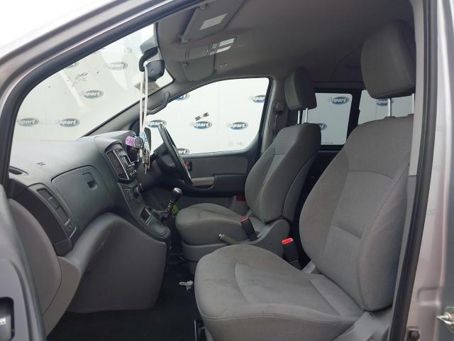 2019 HYUNDAI I800 SE CR