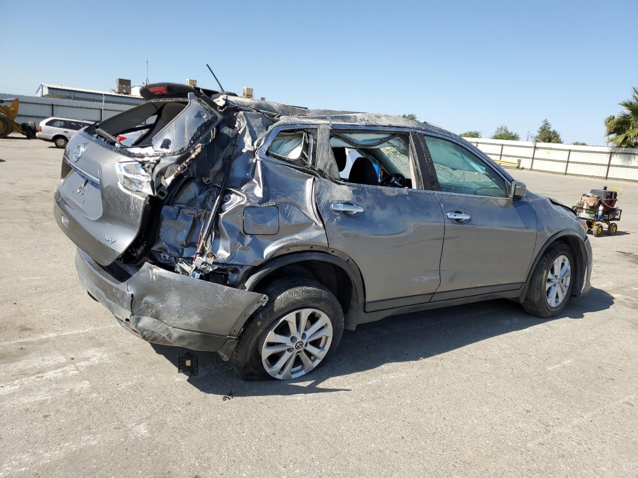 KNMAT2MTXGP702825 NISSAN ROGUE 2016