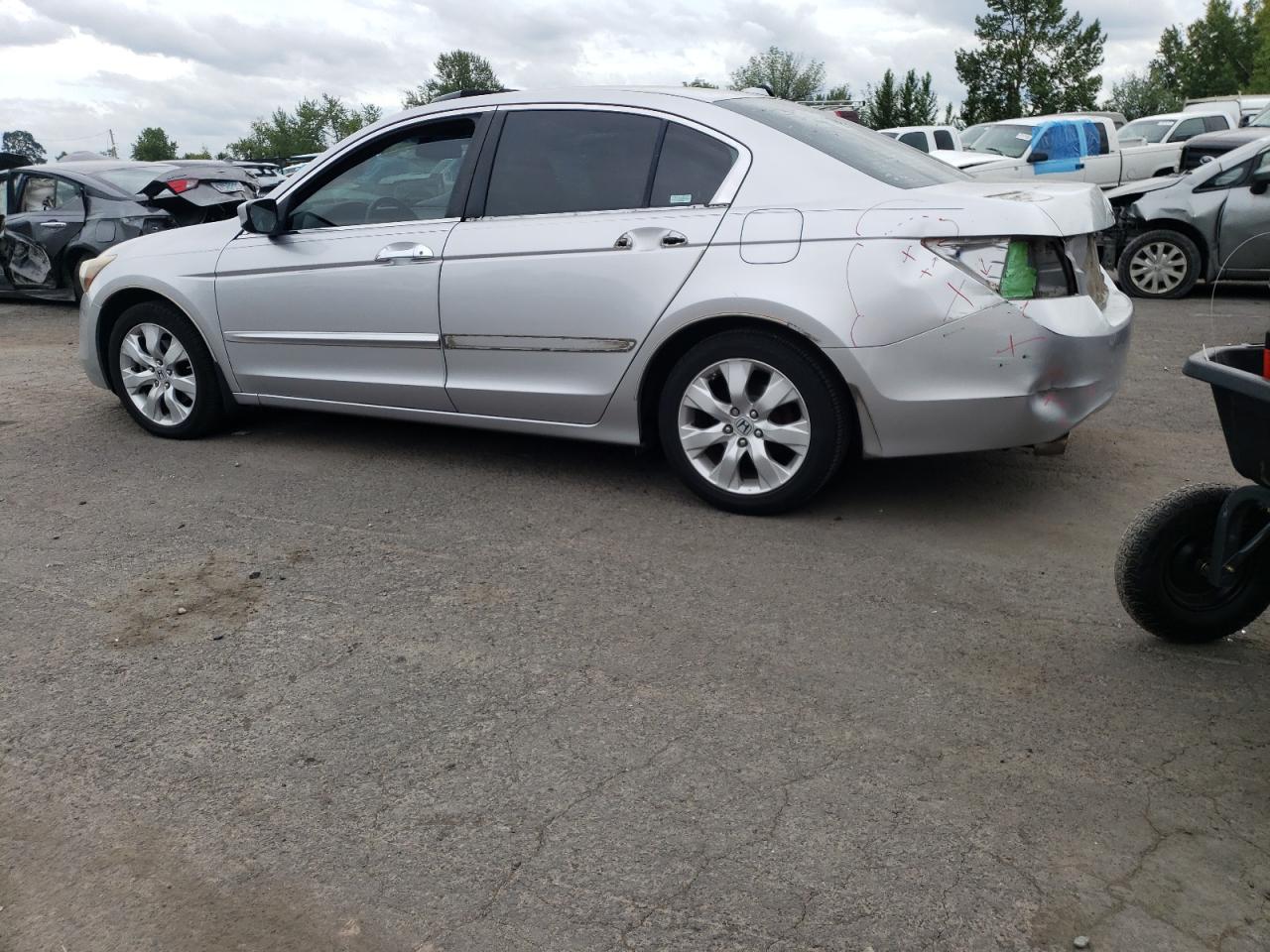 HONDA ACCORD 2008 VIN 1HGCP36878A072201 zdjęcie 2