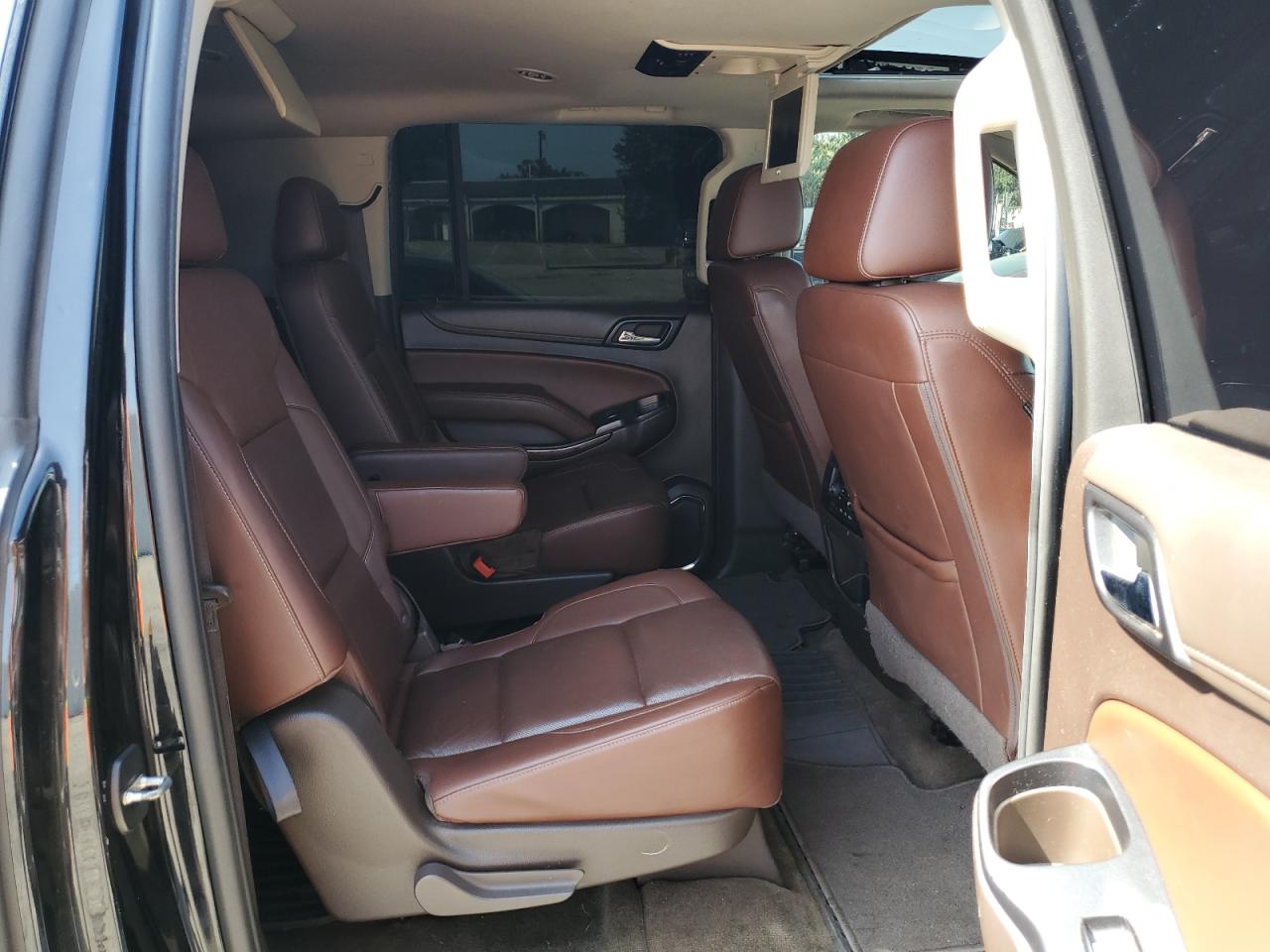 2017 Chevrolet Suburban C1500 Premier VIN: 1GNSCJKC8HR226797 Lot: 62874585