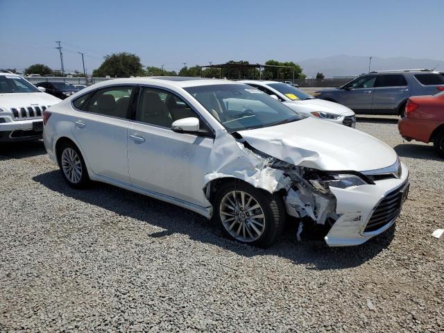  TOYOTA AVALON 2017 White
