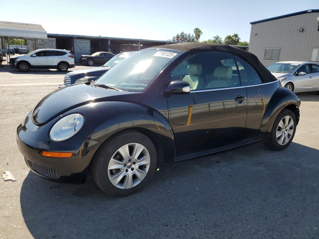 3VWPG31Y98M414612 VOLKSWAGEN BEETLE Photo 1