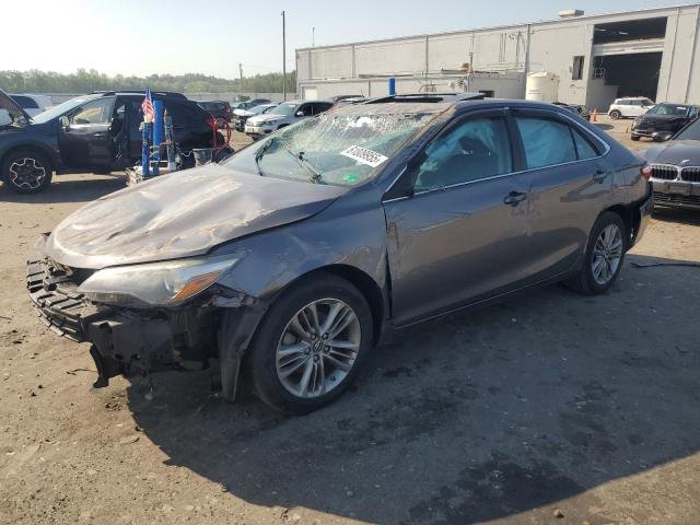  TOYOTA CAMRY 2017 Szary