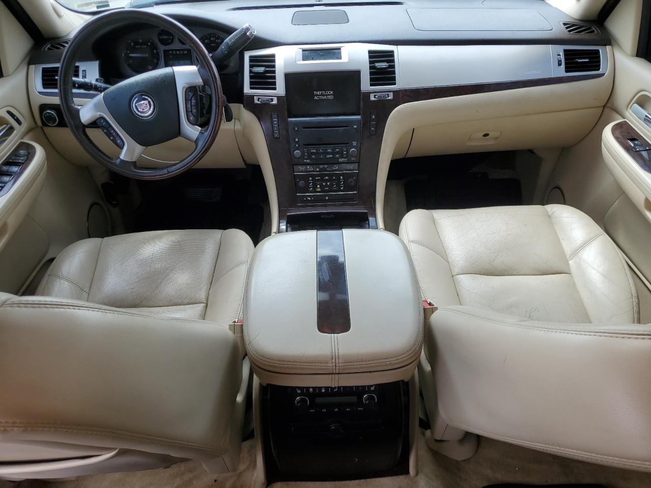 2007 Cadillac Escalade Luxury VIN: 1GYFK63807R282990 Lot: 62121795