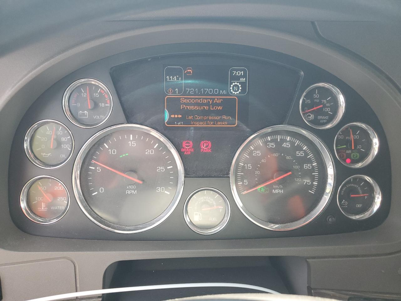 KENWORTH ALL OTHER 2017 VIN 1XKYDP9X3HJ124046 фото 8