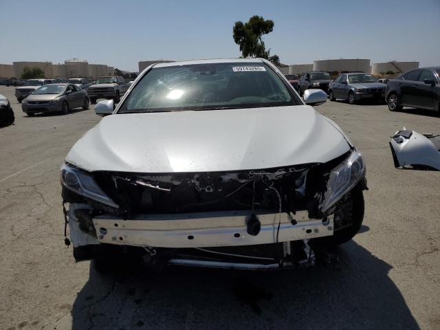  TOYOTA CAMRY 2020 Biały