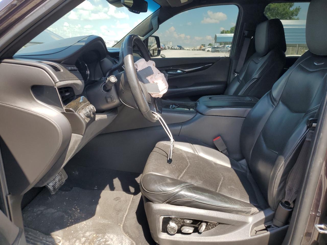 2016 Cadillac Escalade Platinum VIN: 1GYS4DKJ4GR212877 Lot: 61551265