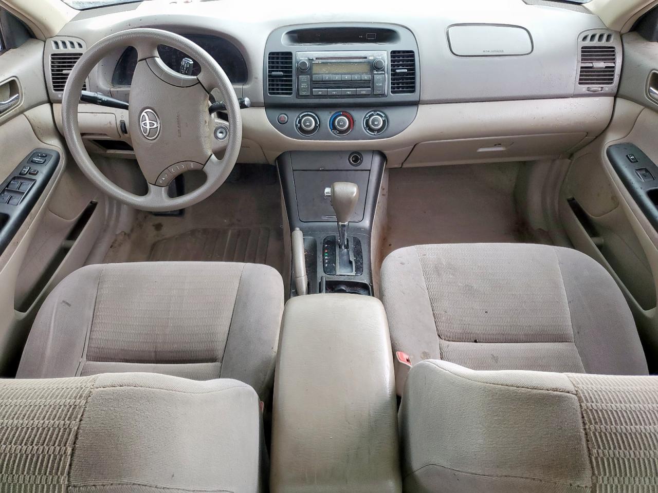 2005 Toyota Camry Le VIN: 4T1BE32KX5U402372 Lot: 89723025