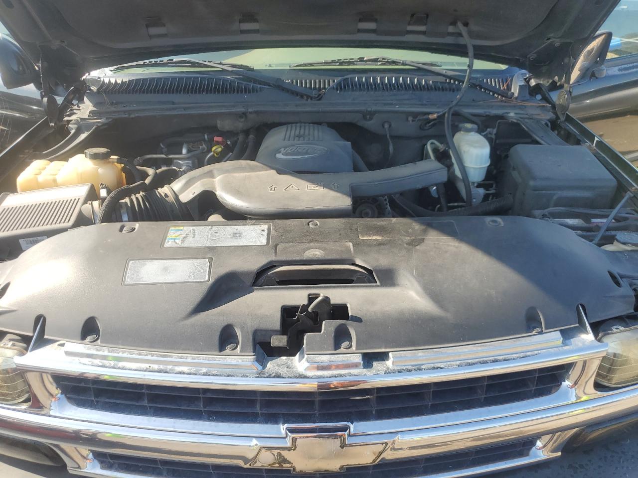 2004 Chevrolet Tahoe C1500 VIN: 1GNEC13Z24J308324 Lot: 62062755