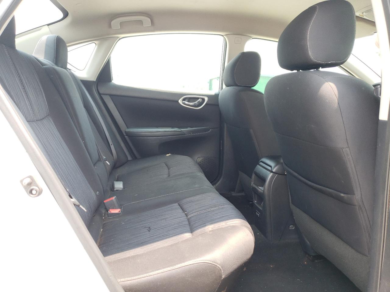 3N1AB7AP9JY260829 NISSAN SENTRA 2018