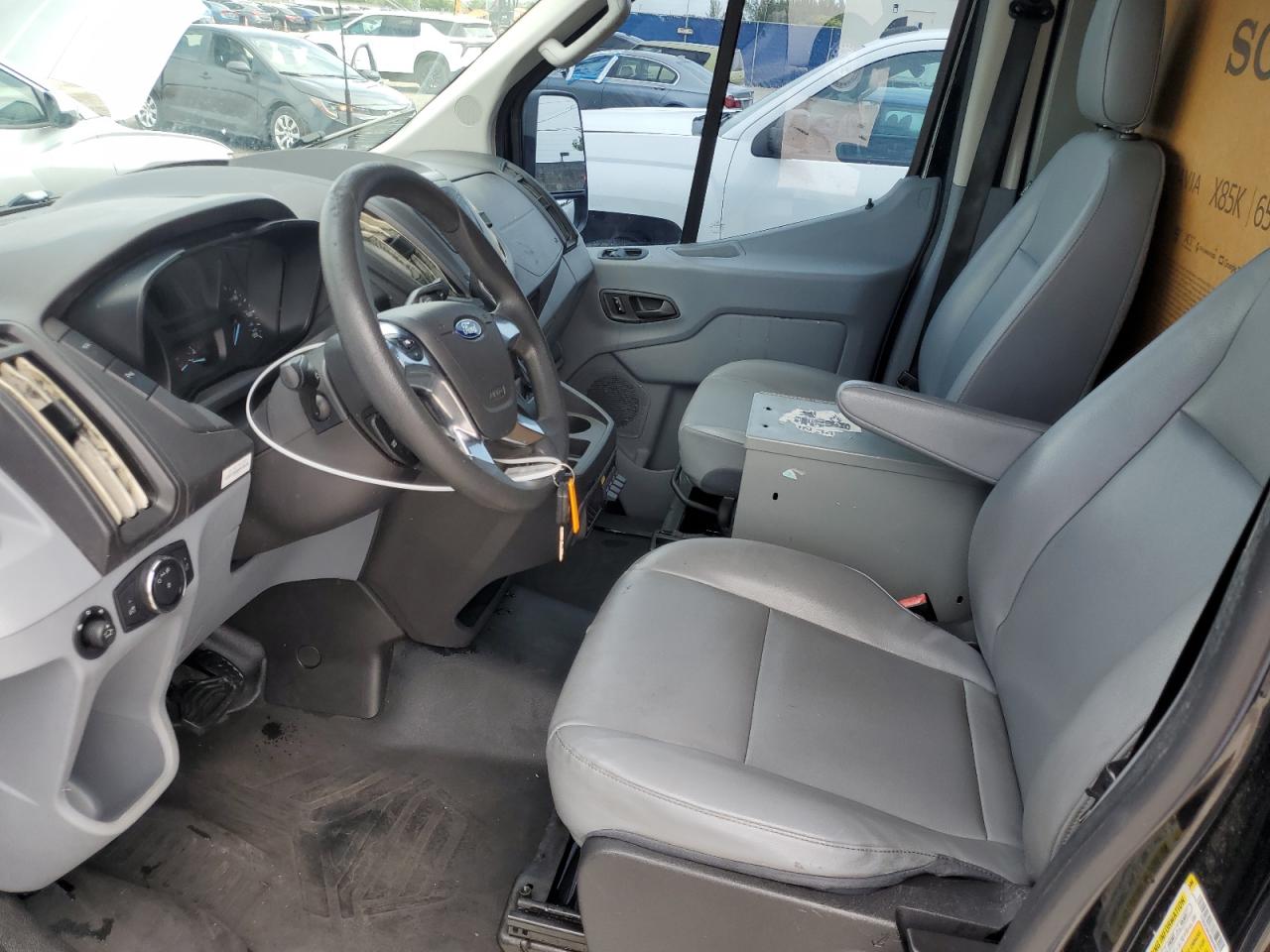 2017 Ford Transit T-250 VIN: 1FTYR2CM5HKB48616 Lot: 61940445