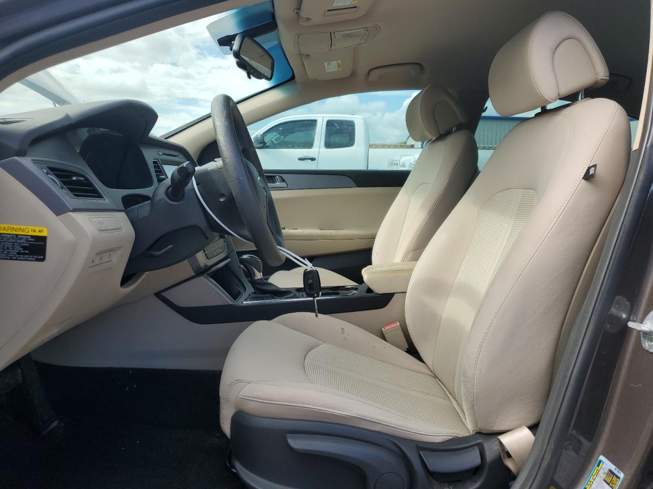 2017 Hyundai Sonata Se VIN: 5NPE24AF5HH484076 Lot: 61996545