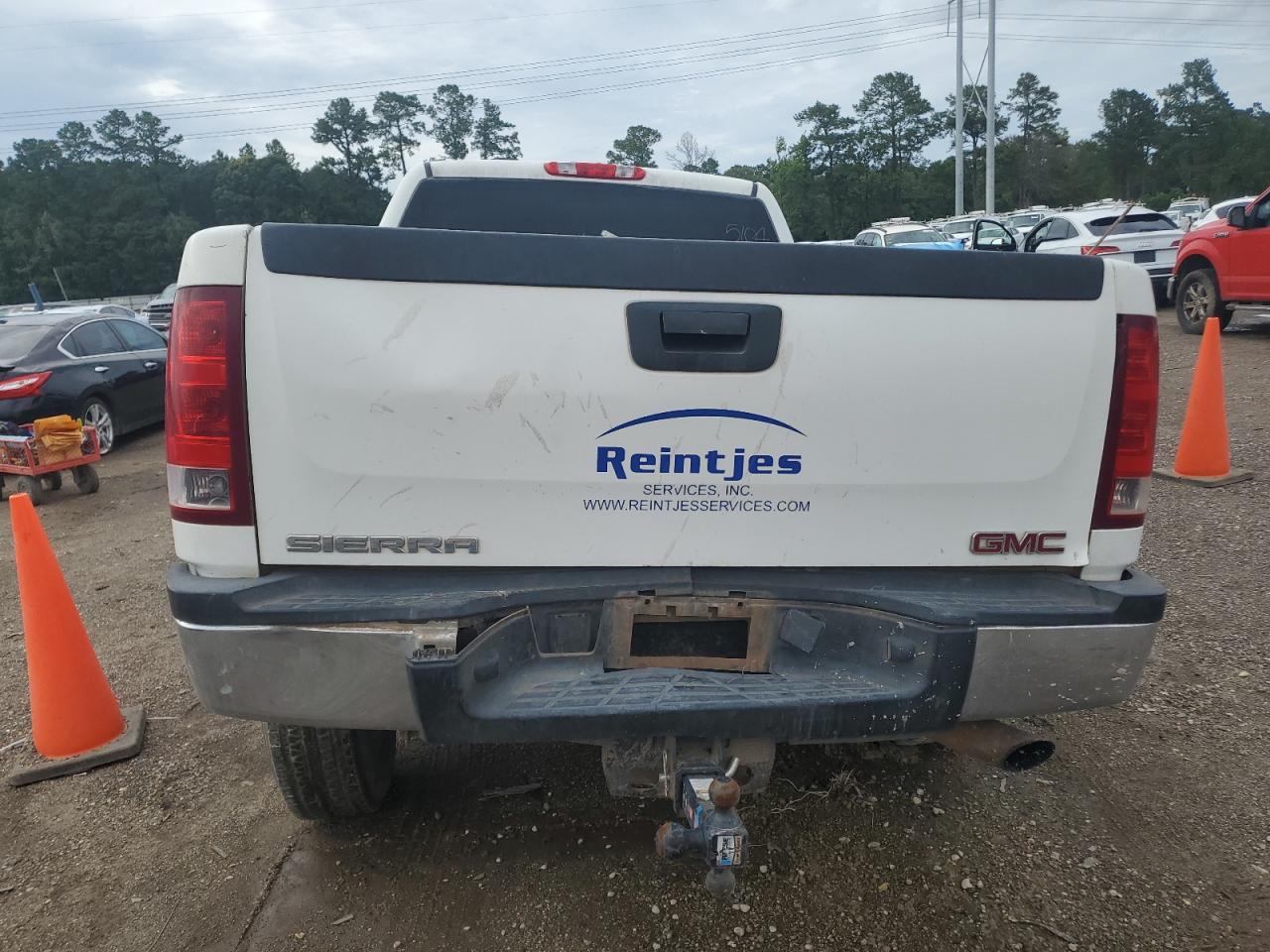 2011 GMC Sierra C2500 Heavy Duty VIN: 1GT21ZCG1BZ429701 Lot: 61089585