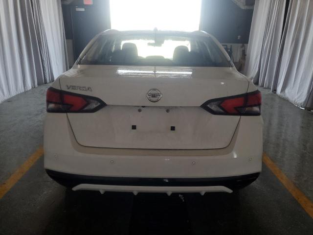  NISSAN VERSA 2021 White