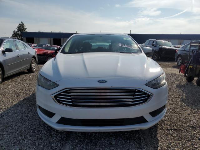 Sedans FORD FUSION 2017 Biały
