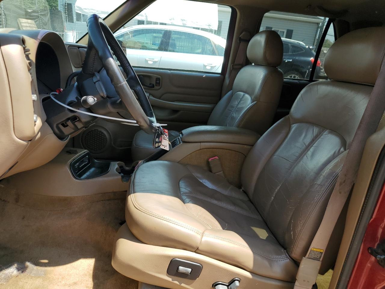 1999 Chevrolet Blazer VIN: 1GNCS13W3X2108129 Lot: 62589835