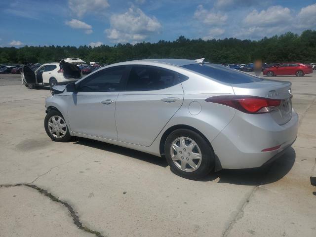 Sedans HYUNDAI ELANTRA 2016 Srebrny