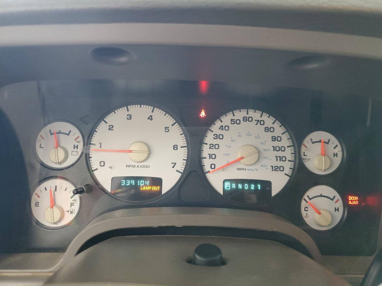 2004 Dodge Ram 1500 St VIN: 1D7HA18D74J180371 Lot: 62338445
