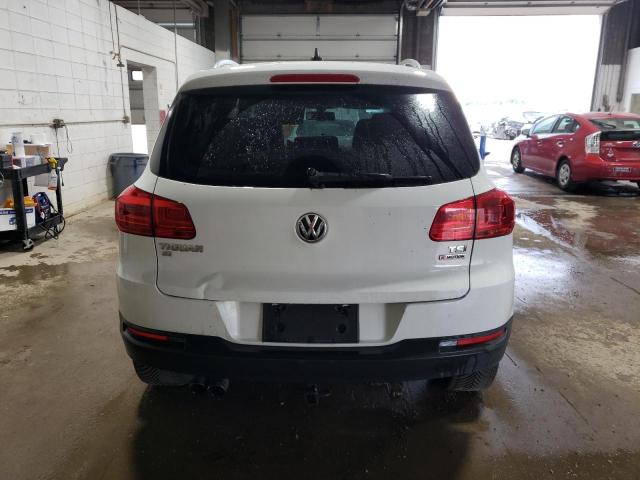  VOLKSWAGEN TIGUAN 2016 Biały