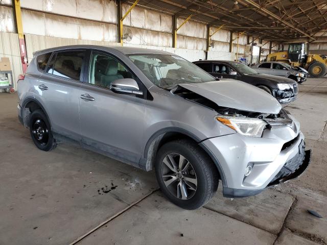  TOYOTA RAV4 2018 Серебристый