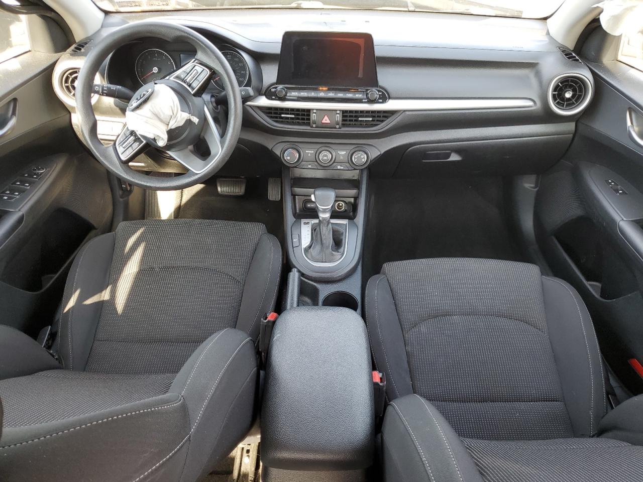 KIA FORTE 2020 VIN 3KPF24AD1LE145458 zdjęcie 8