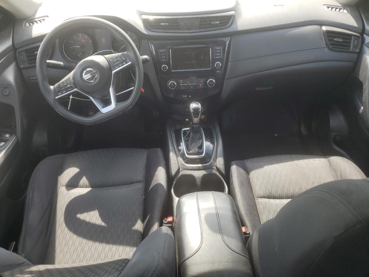 2018 Nissan Rogue S VIN: JN8AT2MTXJW461558 Lot: 62943675