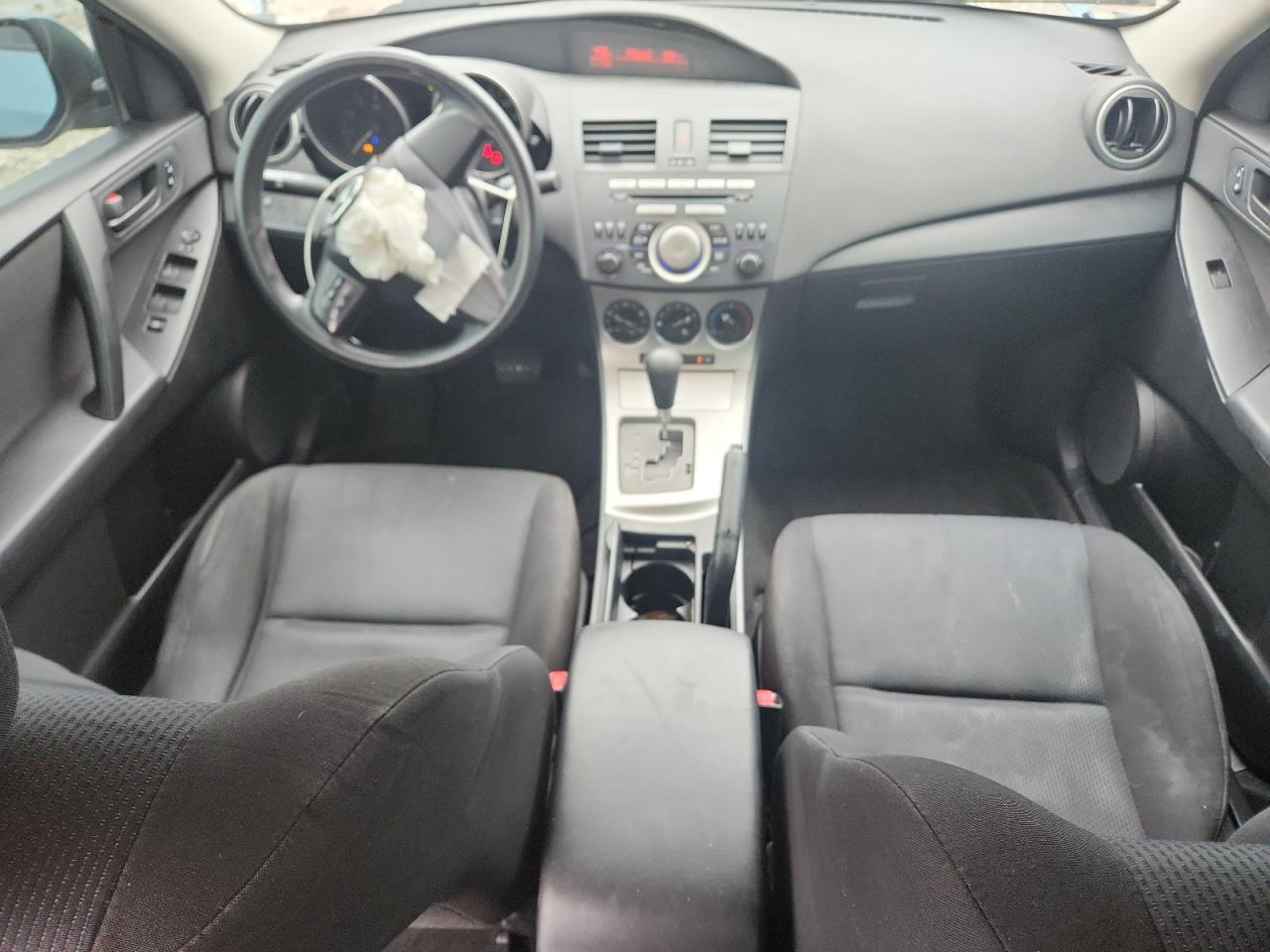 2011 Mazda 3 I VIN: JM1BL1UF7B1370833 Lot: 62610885