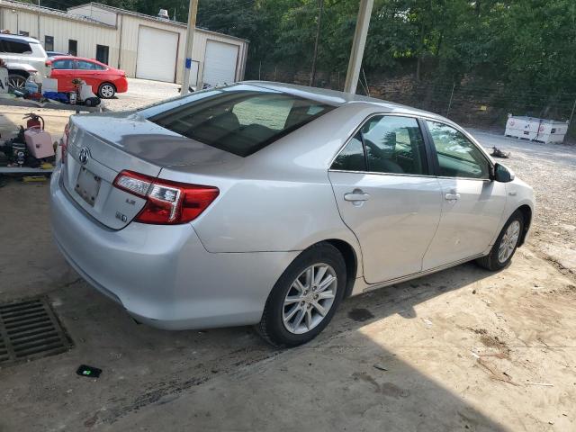  TOYOTA CAMRY 2012 Srebrny